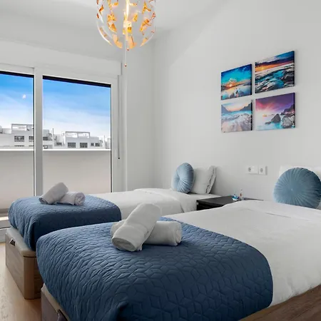 Stunning Flat With Pool&padel By Costarentals - M4 Estepona