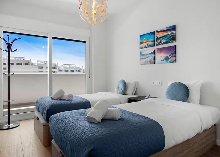 Stunning Flat With Pool&padel By Costarentals - M4 Estepona